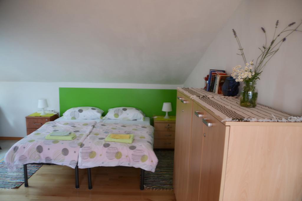Apartment Antonija With Seaview Рийека Екстериор снимка